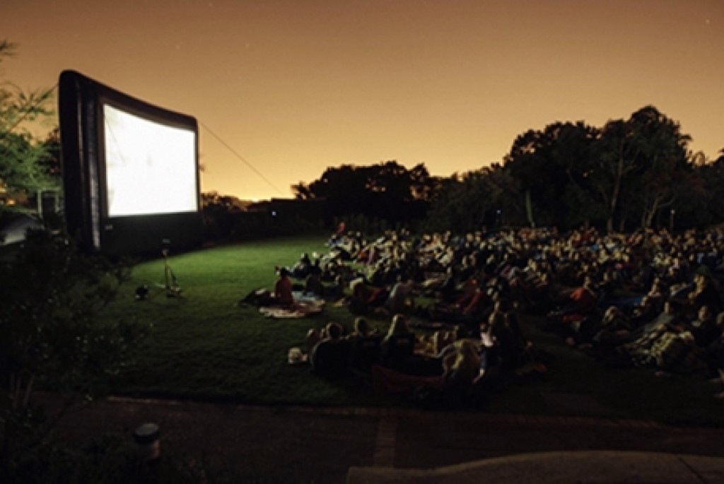 Općina Nova Kapela organizira  kino na otvorenom - nedjelja - 03. srpnja 2016.godine